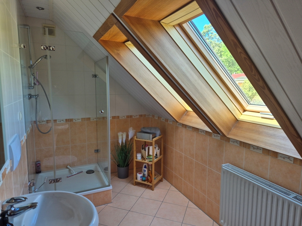 Badezimmer DG