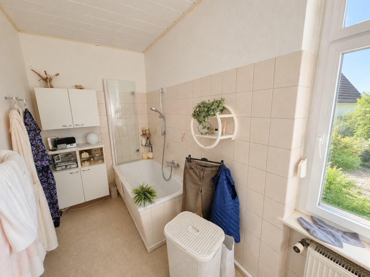 Badezimmer_EG_ASKANIA Immobilien GmbH