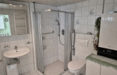Badezimmer EG