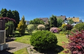 Garten_Hausansicht-Garten_ASKANIA Immobilien GmbH