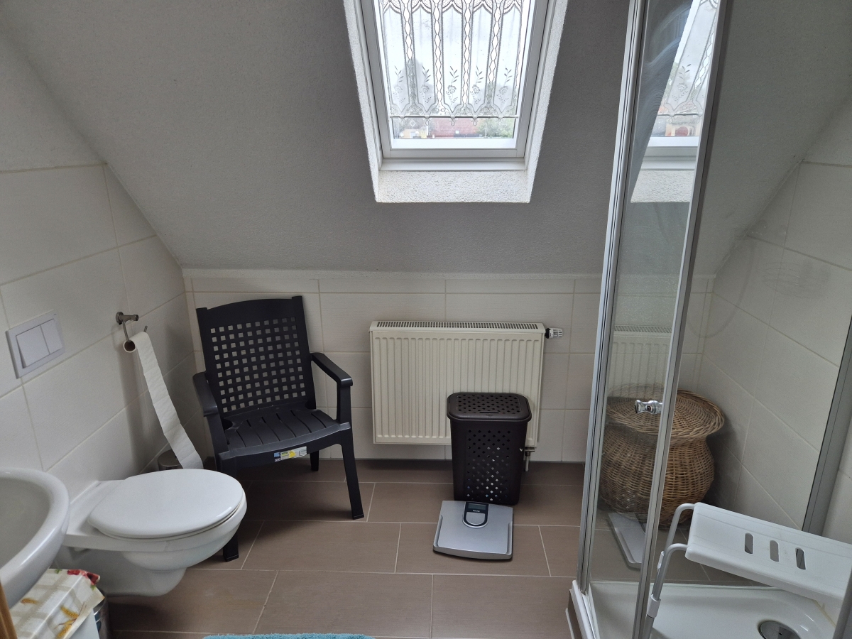 Badezimmer DG